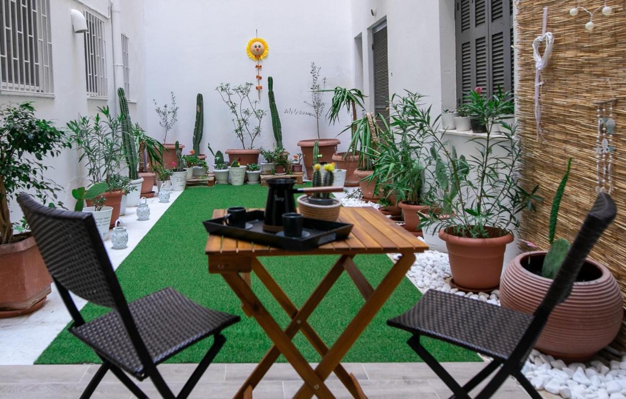 Hesperides Garden Apartment Athens Exterior photo